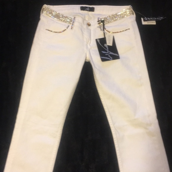 COPY - A7 Patricia style #5200 - Picture 1 of 5